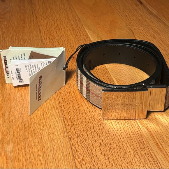 Burberry Somerton Leather Belt Brand New 🔥